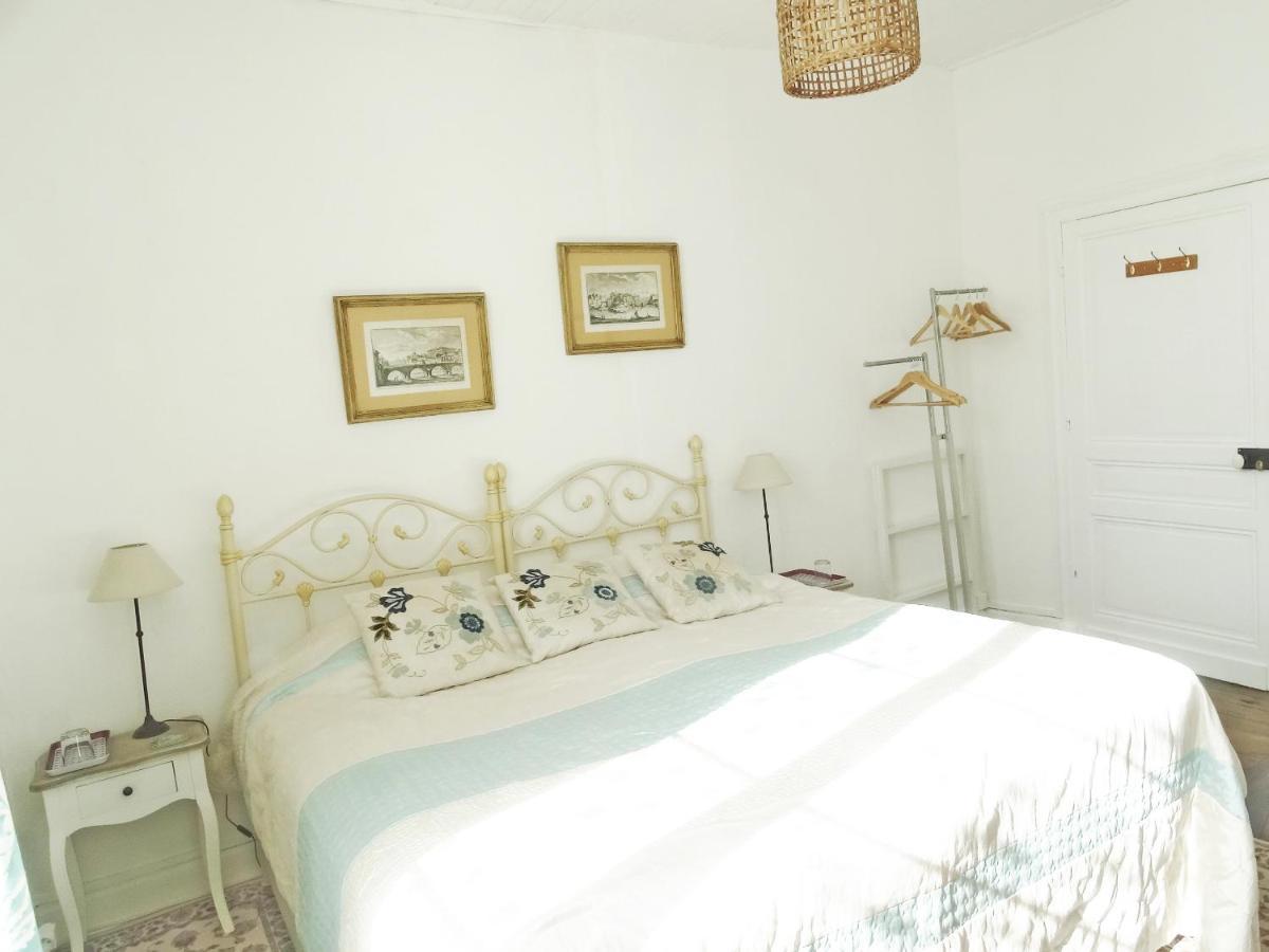 Maison De Fortitude Chambres D'Hotes Salviac ภายนอก รูปภาพ